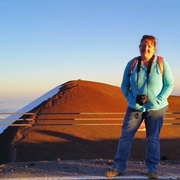 Meet your Posher, Deborah - Picture 1 of 1